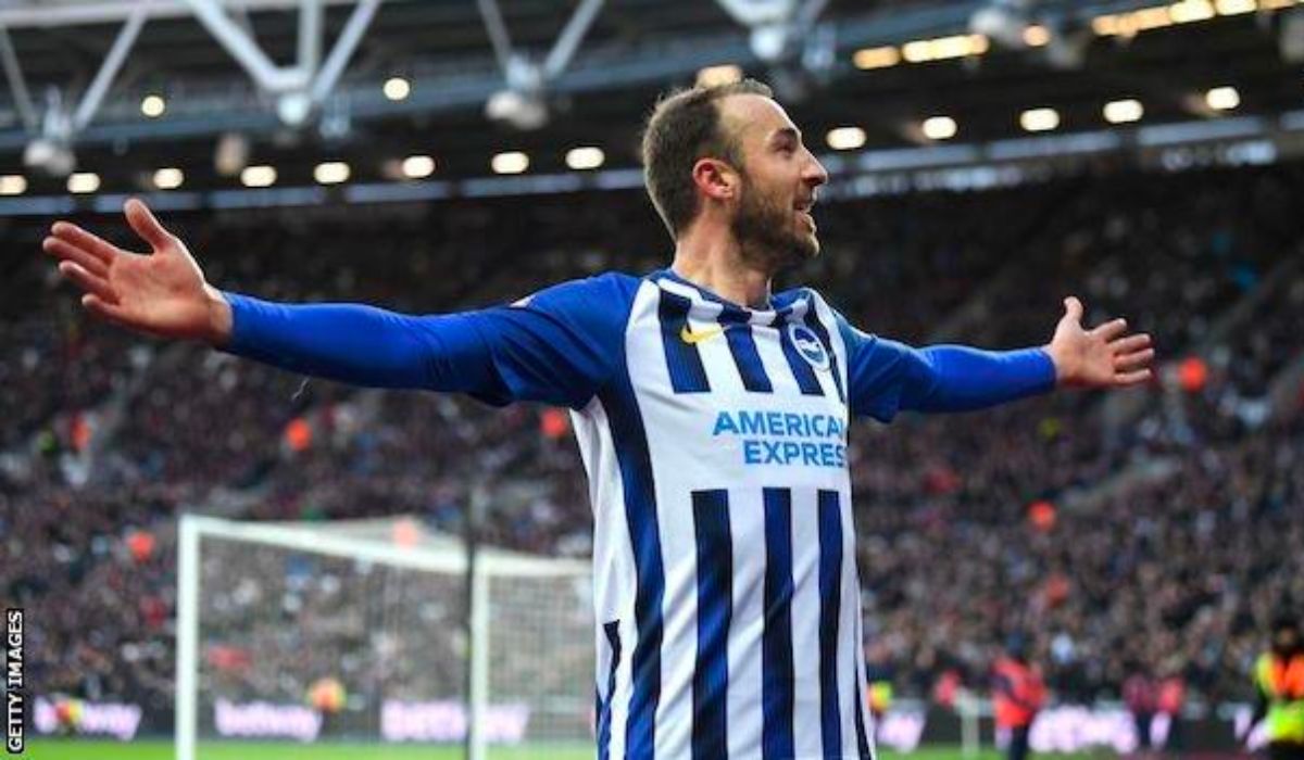 Màn ghi bàn của tiền đạo Glenn Murray