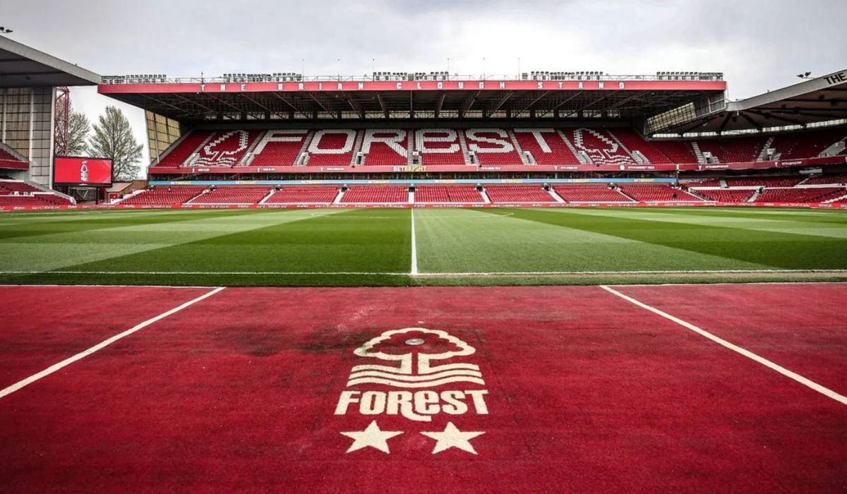 Sân vận động CLB Nottingham Forest sử dụng